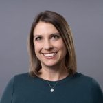 Jenn Topper headshot