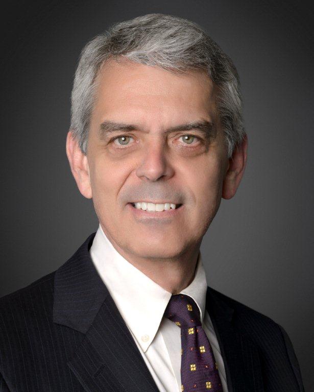David A. Schulz headshot